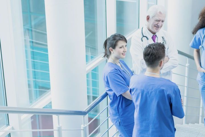 5 benefits to studying medicine in the UK as an Indian student