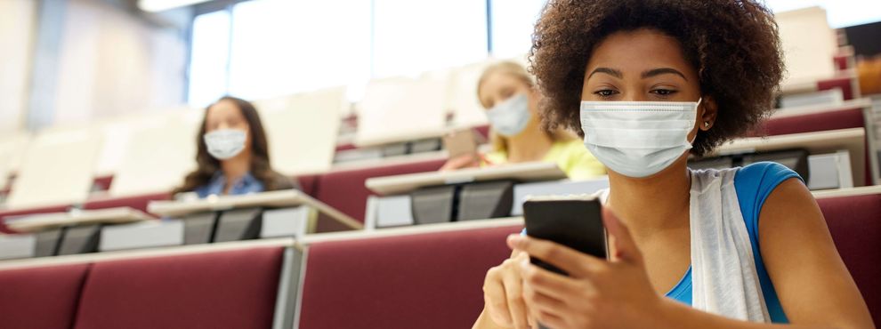 Facemasks to be compulsory at high-risk English universities